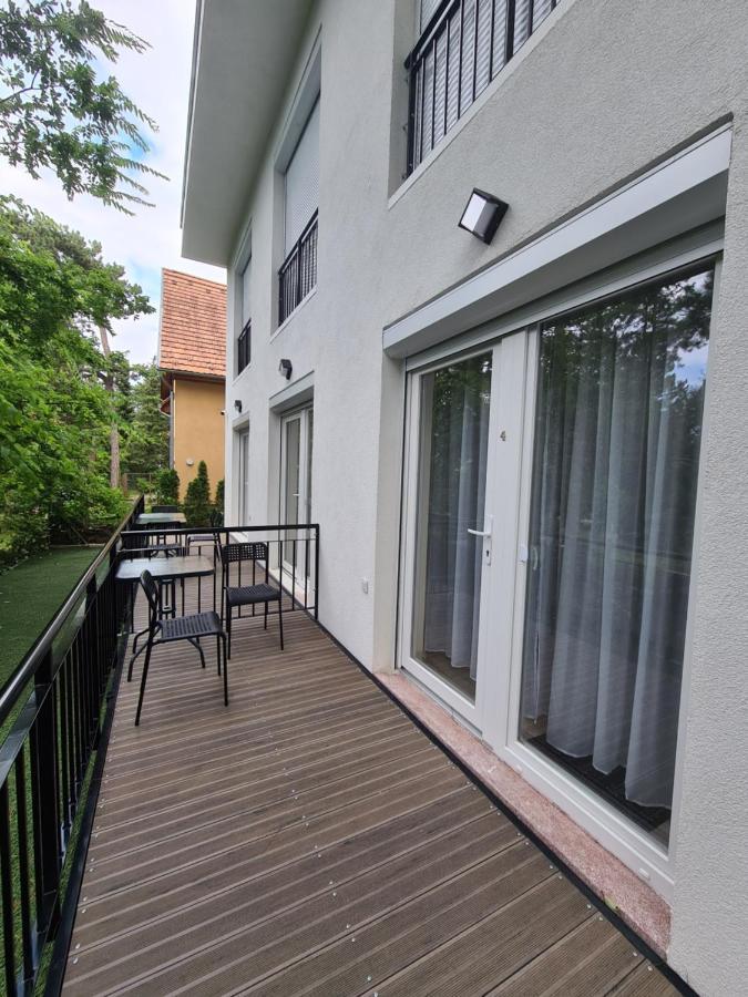 Oet Fenyo Apartmanhaz Siófok Buitenkant foto