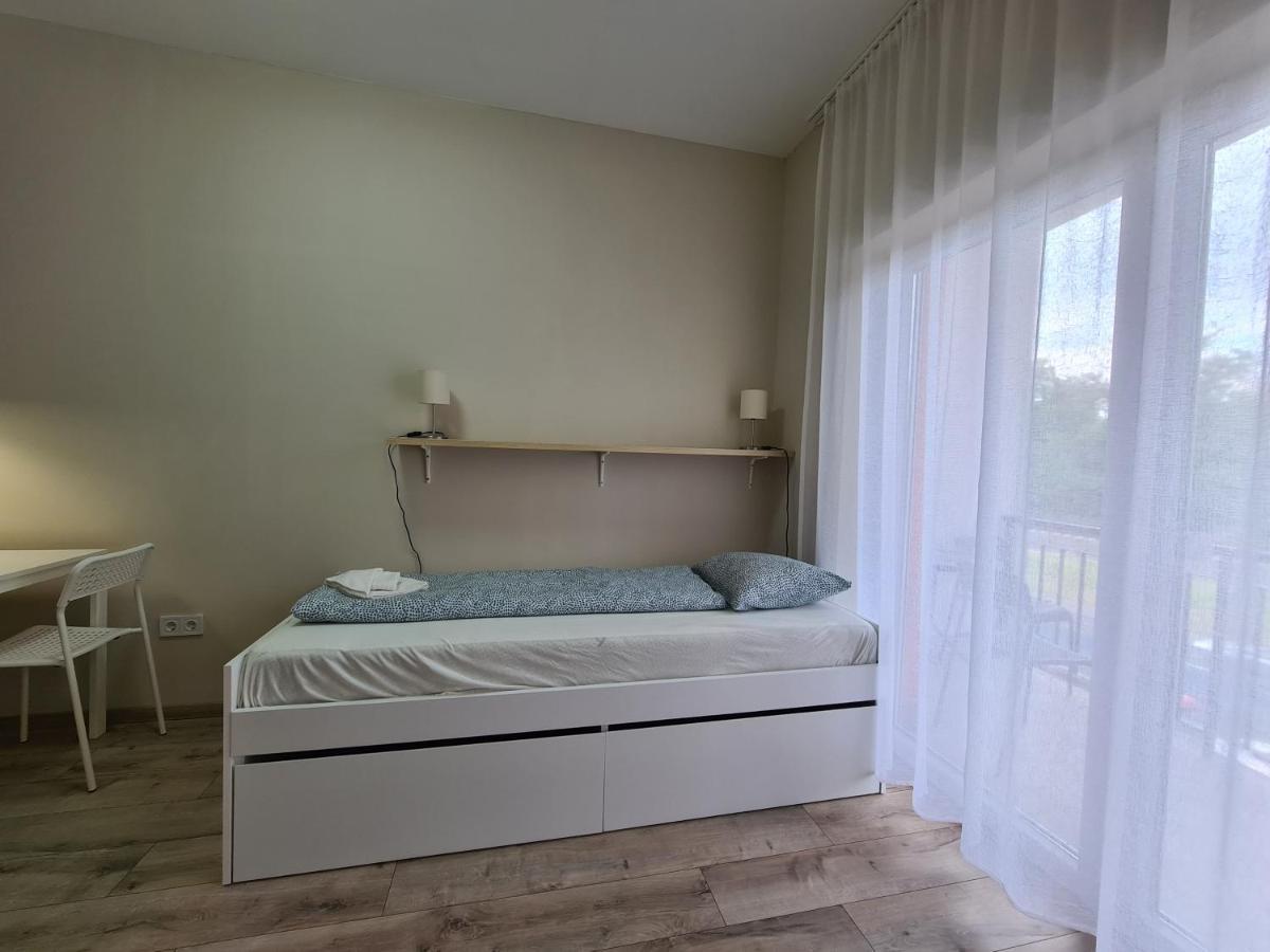 Oet Fenyo Apartmanhaz Siófok Buitenkant foto
